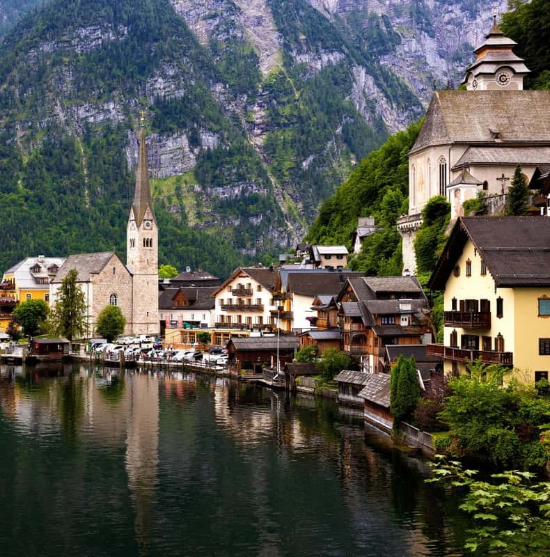 Vienna: Hallstatt Day Trip with Skywalk Viewing Platform